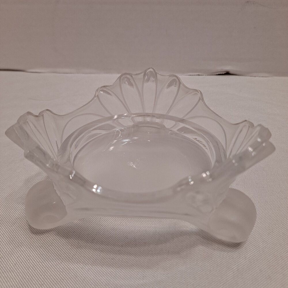 Fenton Frosted Glass Base for a Bowl Footed